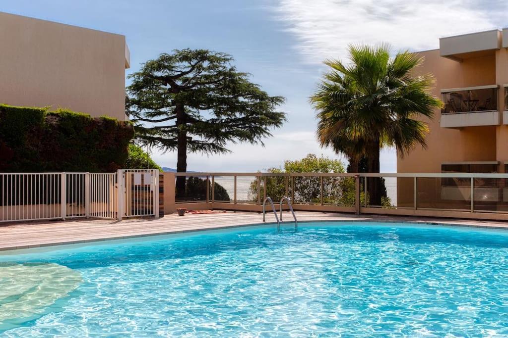 Aparthotel Riviera - La Terrasse De Clairefontaine - Fabron Nizza Kültér fotó